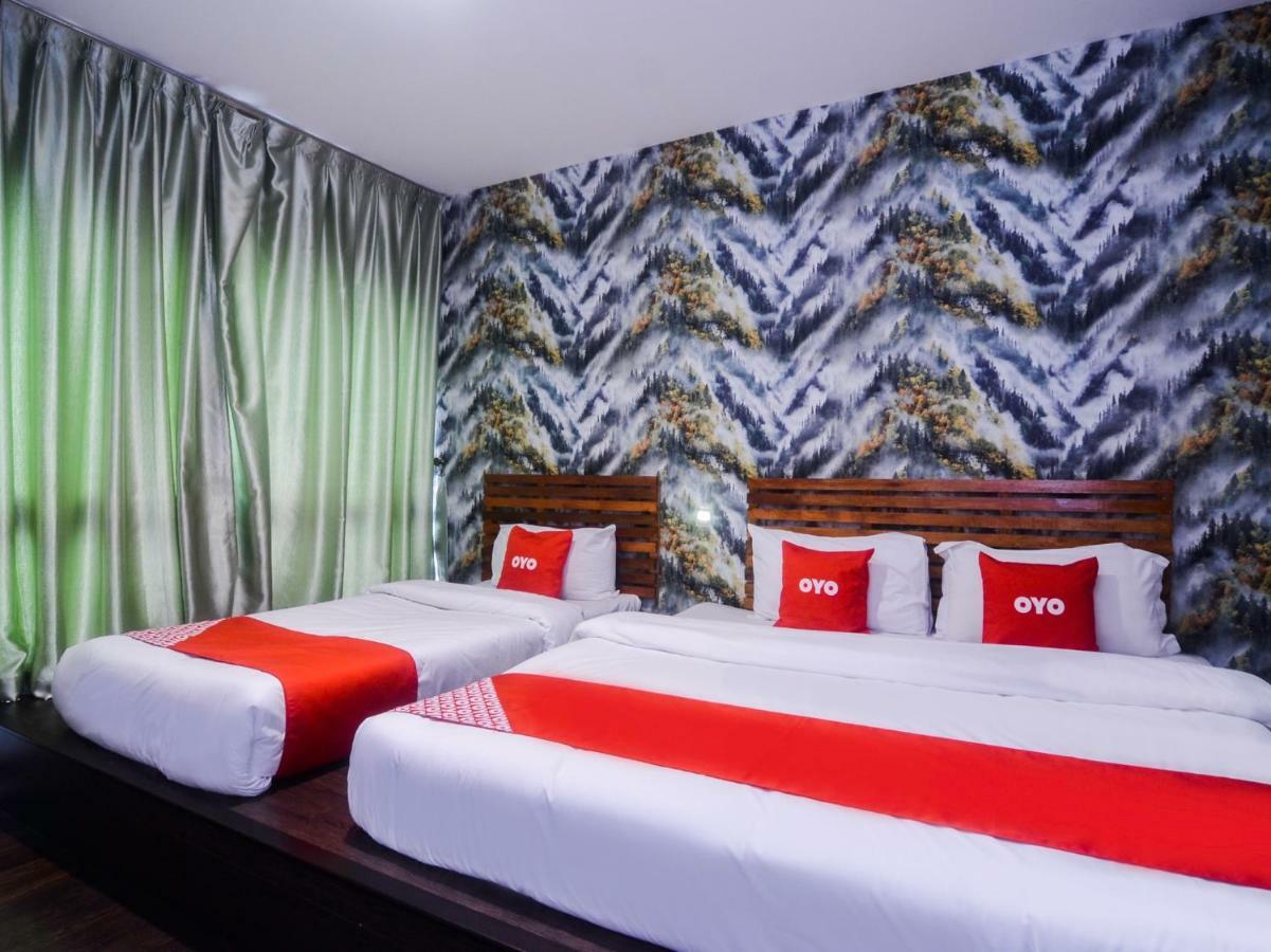 Oyo 1119 Memoire Express Hotel Kuching Eksteriør bilde