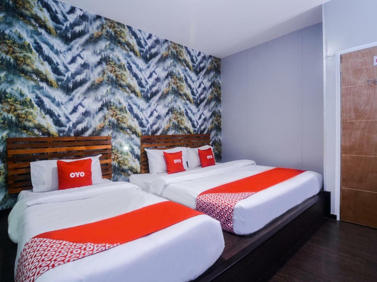 Oyo 1119 Memoire Express Hotel Kuching Eksteriør bilde