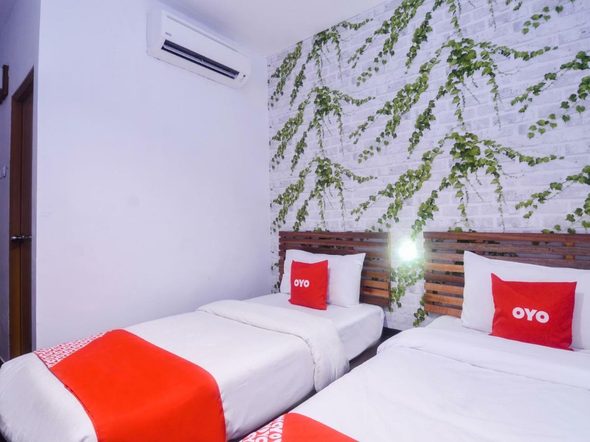 Oyo 1119 Memoire Express Hotel Kuching Eksteriør bilde